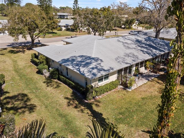 5612 PALM AIRE DRIVE, Sarasota, FL 34243