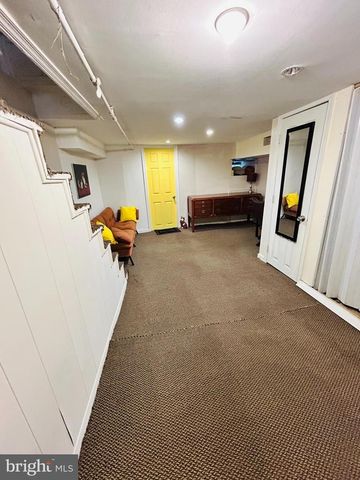 907 CHURCH LN, Philadelphia, PA 19138