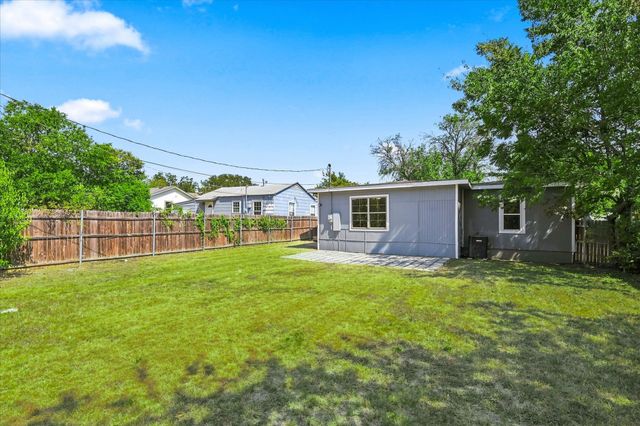 4512 Wabash Avenue, Fort Worth, TX 76133