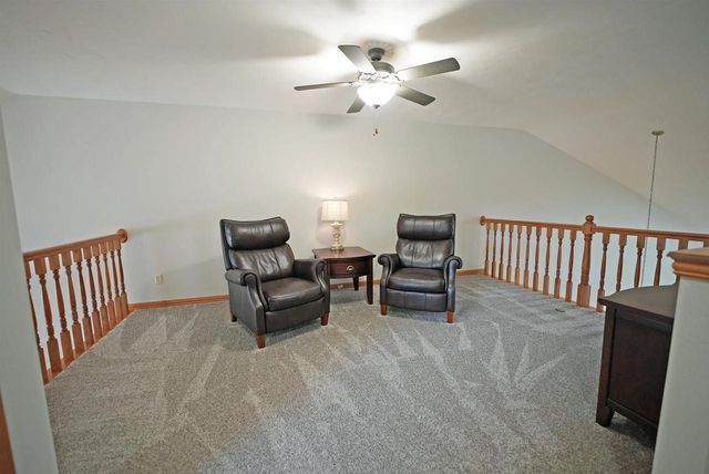 1064 CORONADO COURT, Hobart, WI 54155