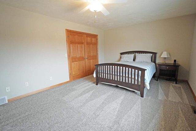 1064 CORONADO COURT, Hobart, WI 54155