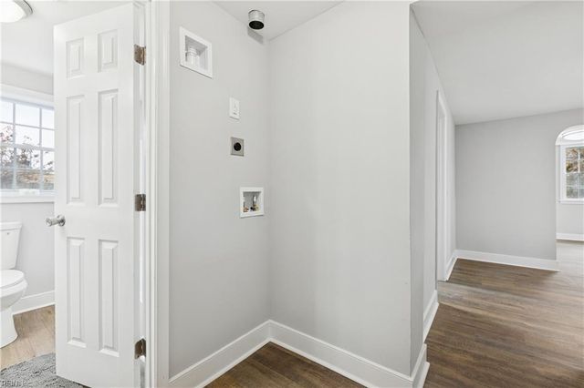 208 Woodland RD, Hampton, VA 23669