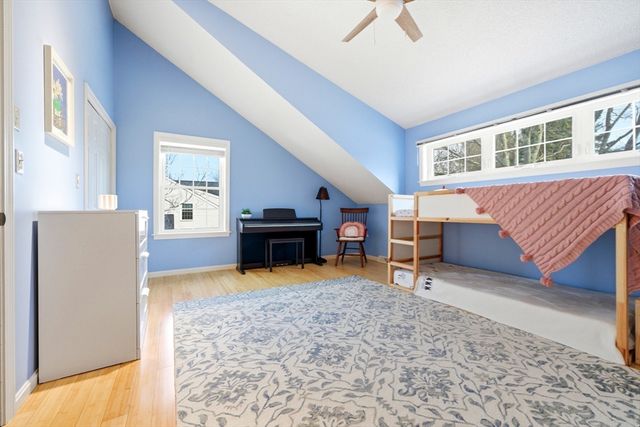 160 Pine St 11, Newton, MA 02466