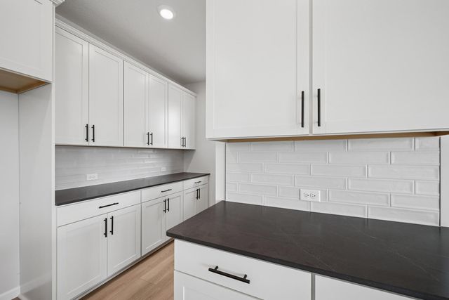 10577 Minnesota Lane N, Maple Grove, MN 55369