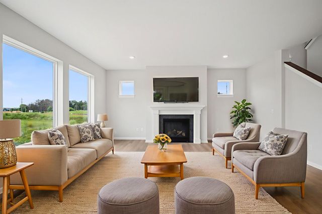 10577 Minnesota Lane N, Maple Grove, MN 55369