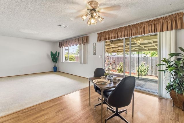 6543 Woodpark Way, Citrus Heights, CA 95621