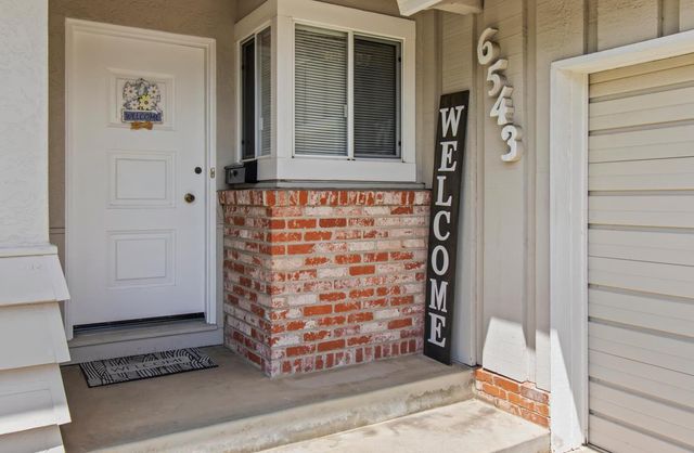 6543 Woodpark Way, Citrus Heights, CA 95621
