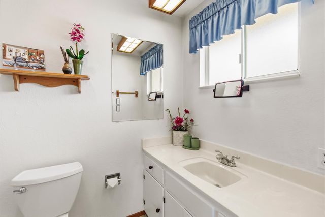 6543 Woodpark Way, Citrus Heights, CA 95621