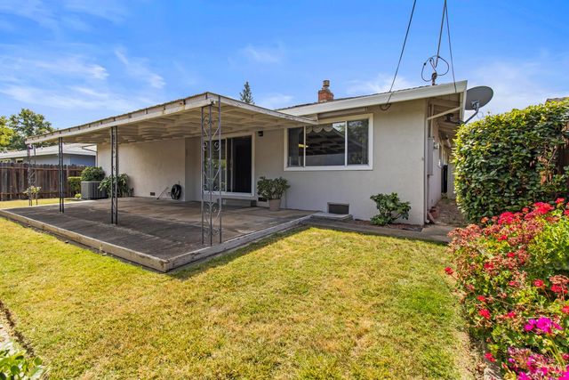 6543 Woodpark Way, Citrus Heights, CA 95621