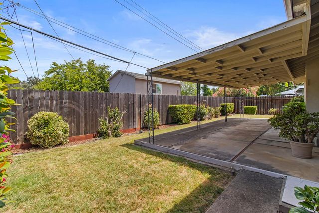 6543 Woodpark Way, Citrus Heights, CA 95621