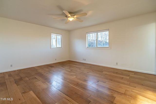 27363 Fudge Road, Meadowview, VA 24361