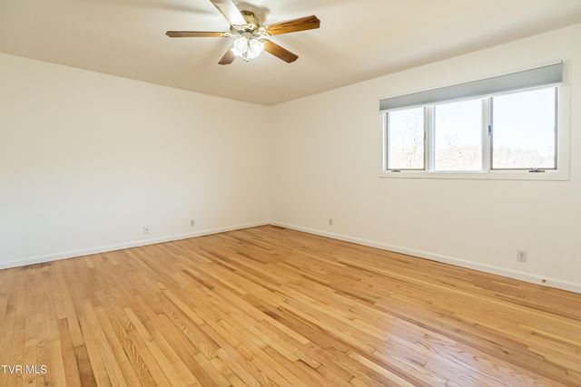 27363 Fudge Road, Meadowview, VA 24361