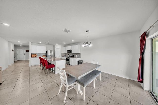 1009 GOLDEN SHINER AVENUE, Ruskin, FL 33570