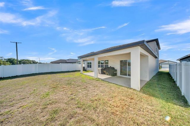 1009 GOLDEN SHINER AVENUE, Ruskin, FL 33570