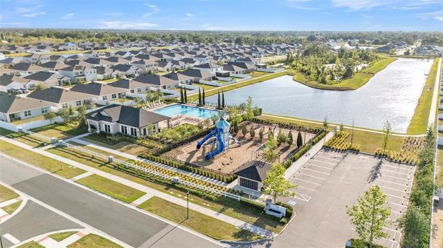 1009 GOLDEN SHINER AVENUE, Ruskin, FL 33570