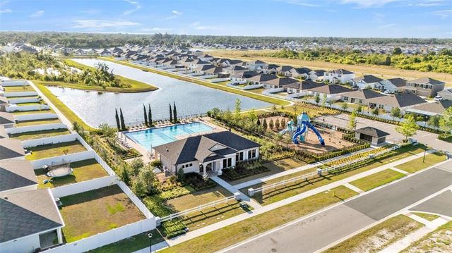 1009 GOLDEN SHINER AVENUE, Ruskin, FL 33570