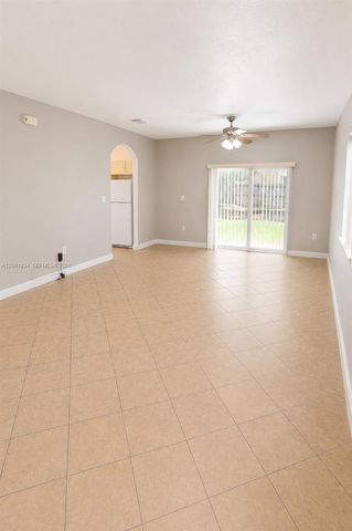 2603 NE 41st Circle 2603, Homestead, FL 33033
