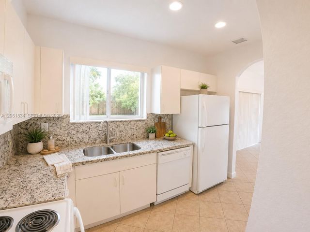 2603 NE 41st Circle 2603, Homestead, FL 33033
