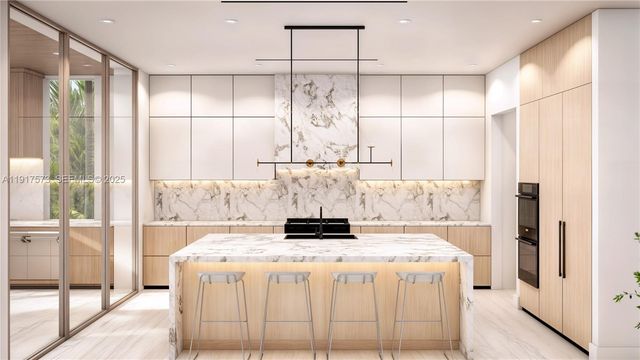 5890 SW 82nd St, South Miami, FL 33143