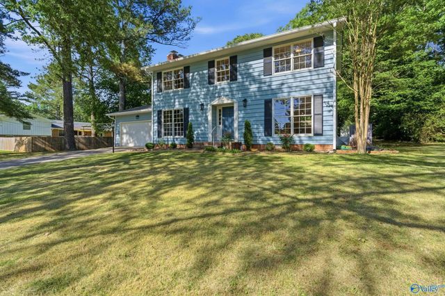 11309 Woodcrest Drive SE, Huntsville, AL 35803