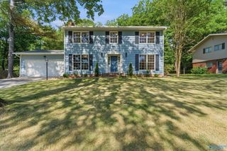 11309 Woodcrest Drive SE, Huntsville, AL 35803