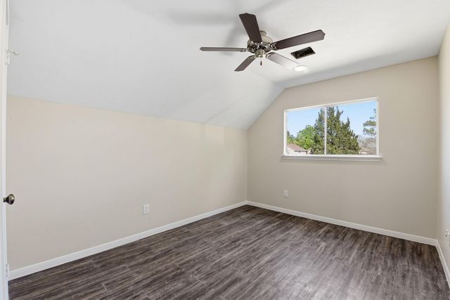 8515 Leafdale Drive, Humble, TX 77338