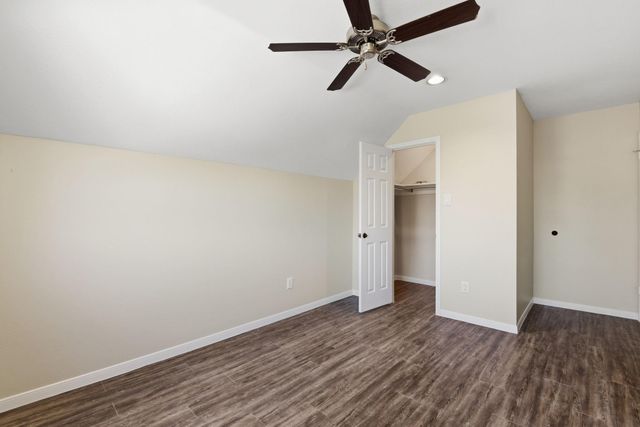 8515 Leafdale Drive, Humble, TX 77338