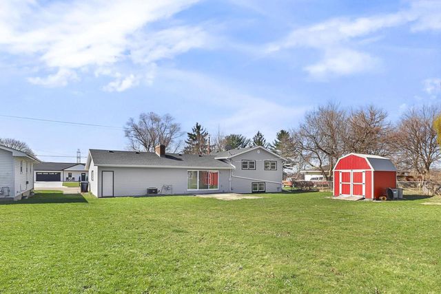 2508 Rockport Road, Janesville, WI 53548