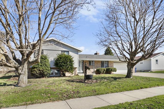 2508 Rockport Road, Janesville, WI 53548