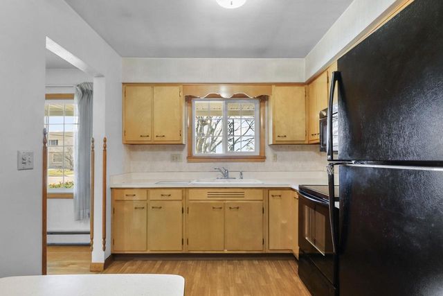 2508 Rockport Road, Janesville, WI 53548