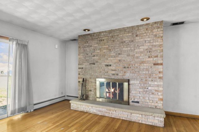 2508 Rockport Road, Janesville, WI 53548