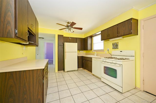 157-11 26th Avenue, Flushing, NY 11354