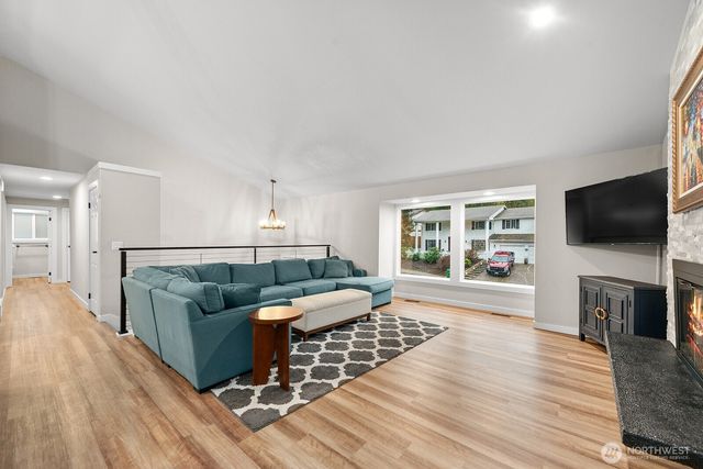 14326 NE 178th Street, Woodinville, WA 98072