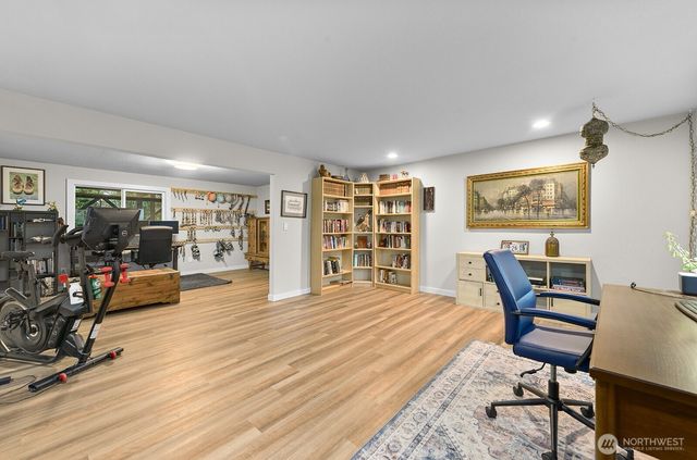 14326 NE 178th Street, Woodinville, WA 98072