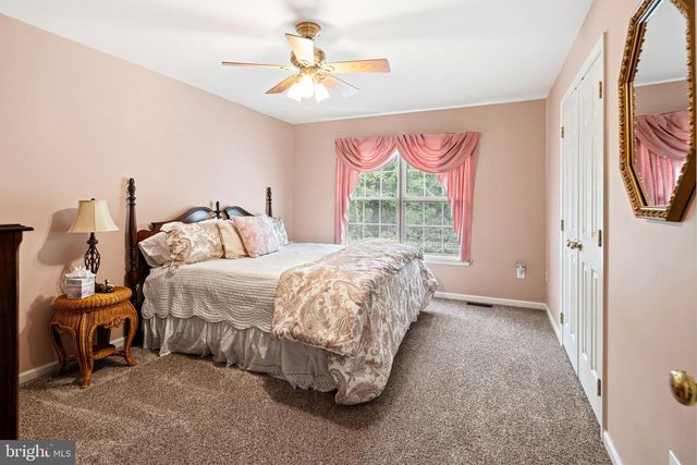 14 LOWBRIDGE PSGE, Medford, NJ 08055