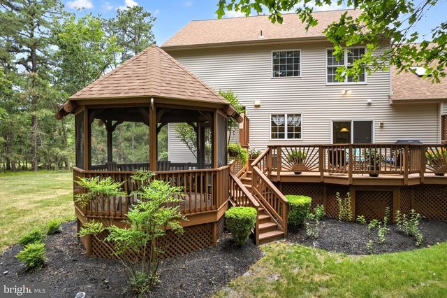 14 LOWBRIDGE PSGE, Medford, NJ 08055