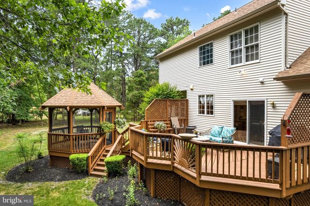 14 LOWBRIDGE PSGE, Medford, NJ 08055