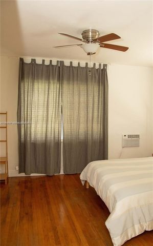 233 Madeira Ave 1, Coral Gables, FL 33134