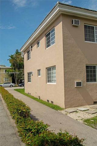 233 Madeira Ave 1, Coral Gables, FL 33134