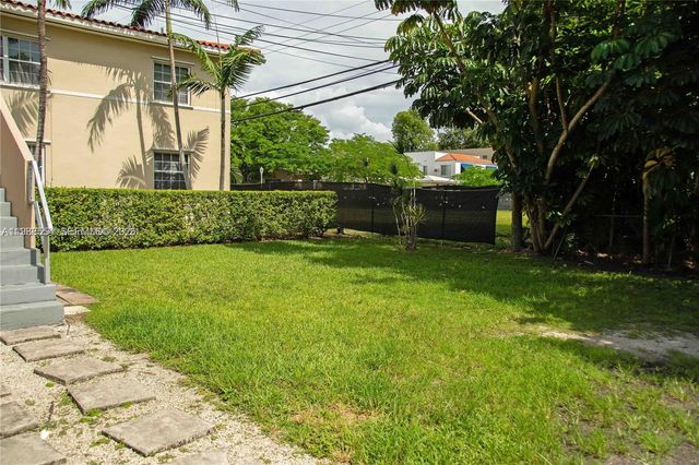 233 Madeira Ave 1, Coral Gables, FL 33134