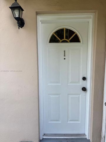 233 Madeira Ave 1, Coral Gables, FL 33134