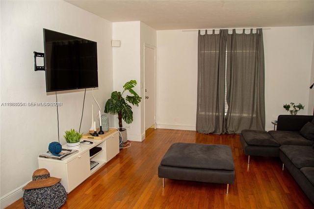 233 Madeira Ave 1, Coral Gables, FL 33134