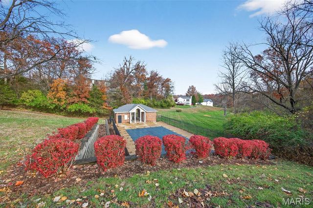 134 Cascade Terrace Drive, Ballwin, MO 63021