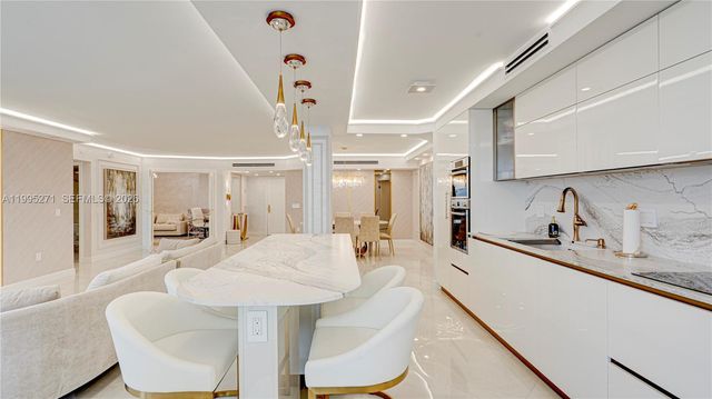 16711 Collins Ave 1004, Sunny Isles Beach, FL 33160