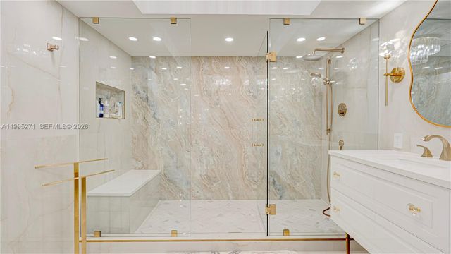 16711 Collins Ave 1004, Sunny Isles Beach, FL 33160