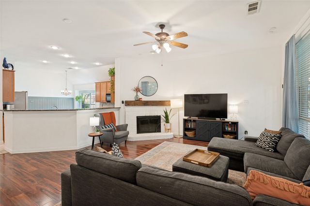 7912 Hosta Way, Fort Worth, TX 76123
