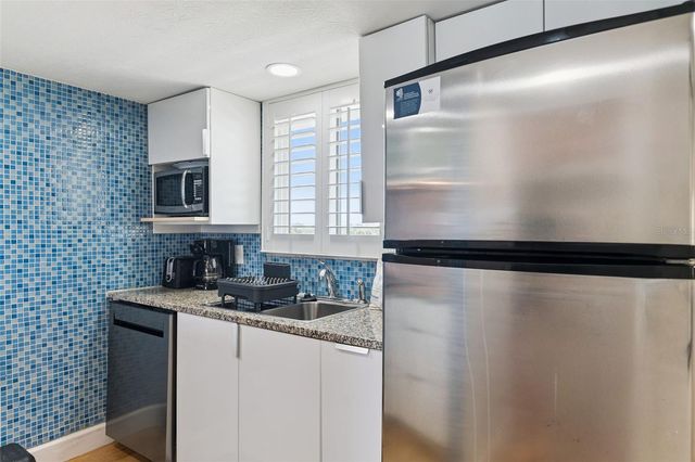 935 OCEAN SHORE BOULEVARD 3020, Ormond Beach, FL 32176