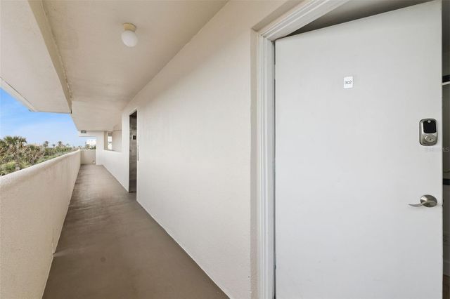 935 OCEAN SHORE BOULEVARD 3020, Ormond Beach, FL 32176