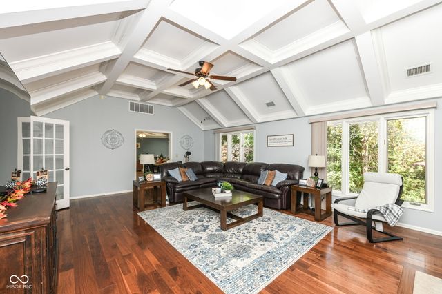 8215 Sunray Court, Indianapolis, IN 46278