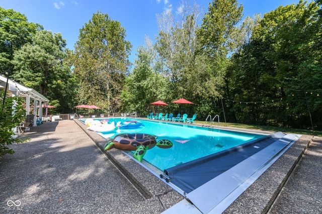 8215 Sunray Court, Indianapolis, IN 46278